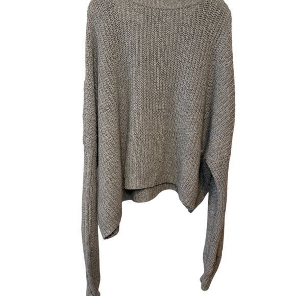 Hollister Gray Cable Knit Crop Sweater XS Y2K Vintage Style Long Sleeves - Picture 2 of 6